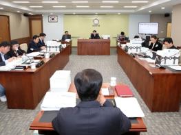 충남도의회 기획경제위원회, 2025년 예산안 6억 4717만 원 삭감 기사 이미지